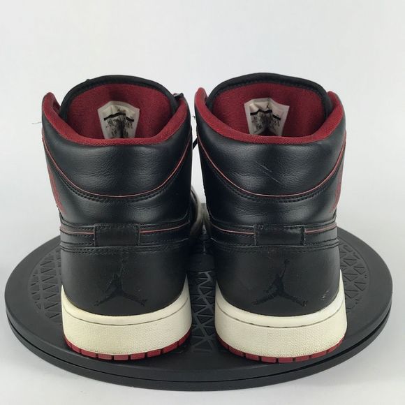 Nike Air Jordan 1 Retro Mid Black/Red 2015 554724-028 Men’s Size 10.5 - Picture 6 of 12
